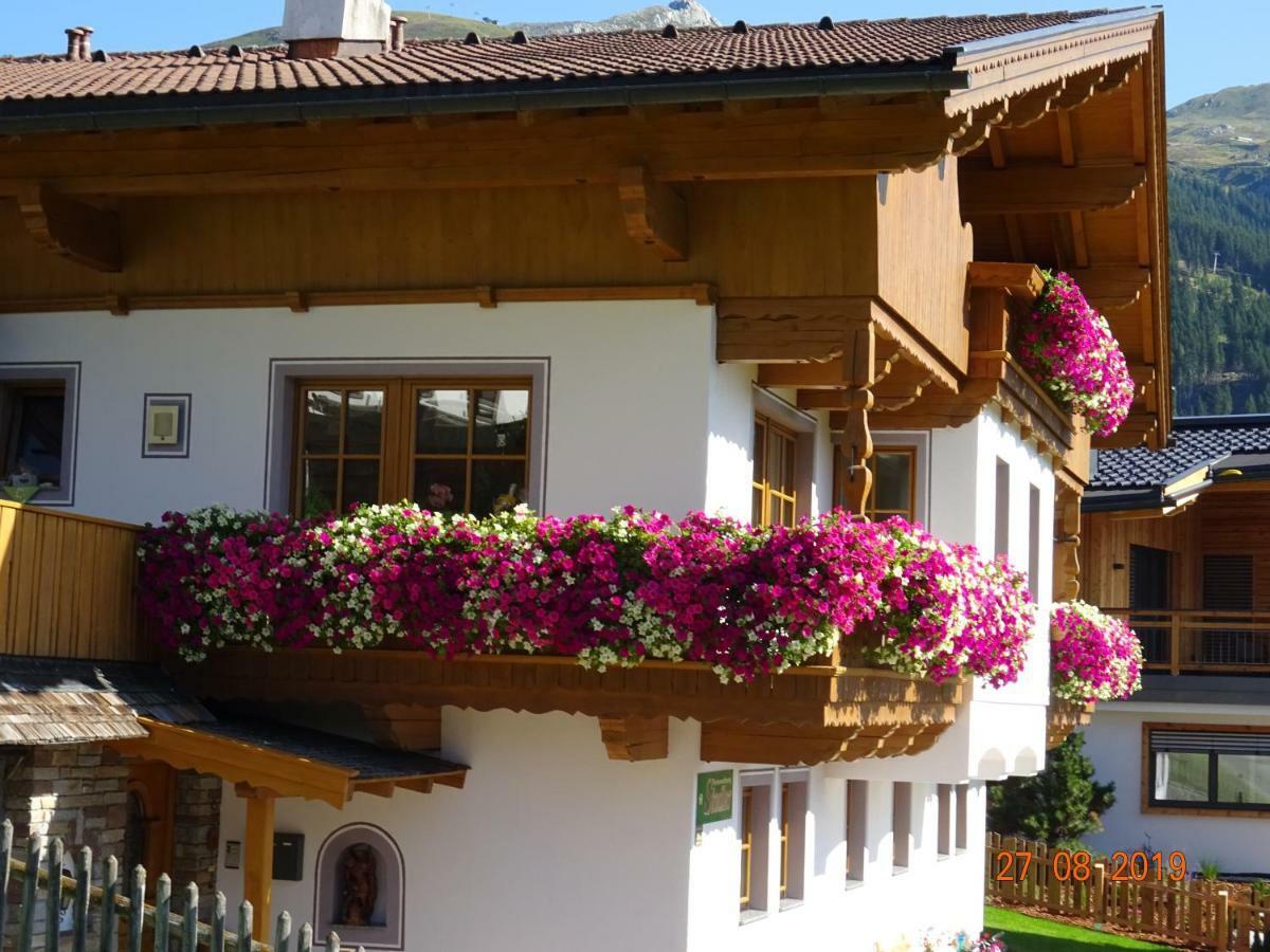 Apartmán Haus Anna Tux Exteriér fotografie